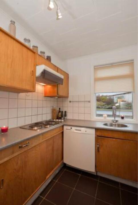Blue House B&B Seltjarnarnes エクステリア 写真