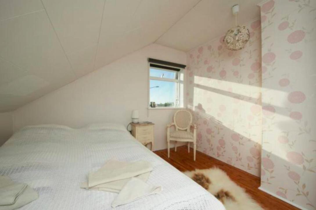Blue House B&B Seltjarnarnes エクステリア 写真