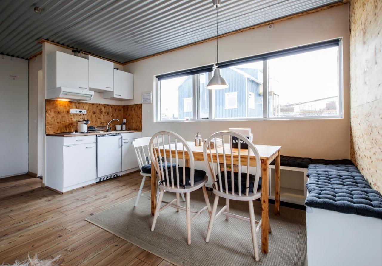 Blue House B&B Seltjarnarnes エクステリア 写真