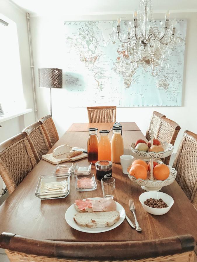 Blue House B&B Seltjarnarnes エクステリア 写真